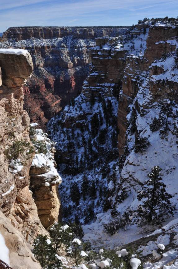 Muita neve na parte alta do Grand Canyon, no Arizona, nos Estados Unidos